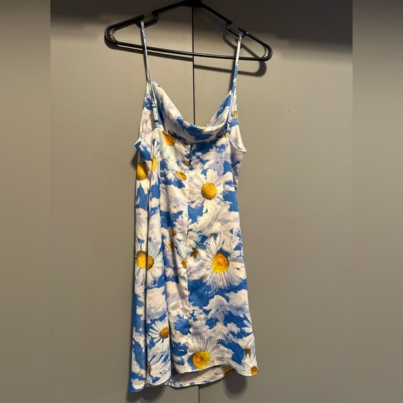 Urban Outfitters -  Sky Blue Daisy Dress (Size M) - Picture 11 of 11